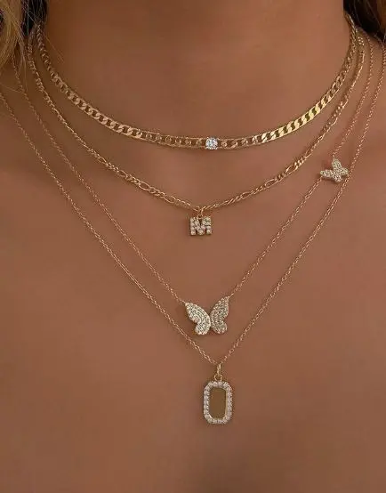 Colar Feminino Elegante