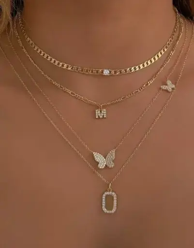 Colar Feminino Elegante
